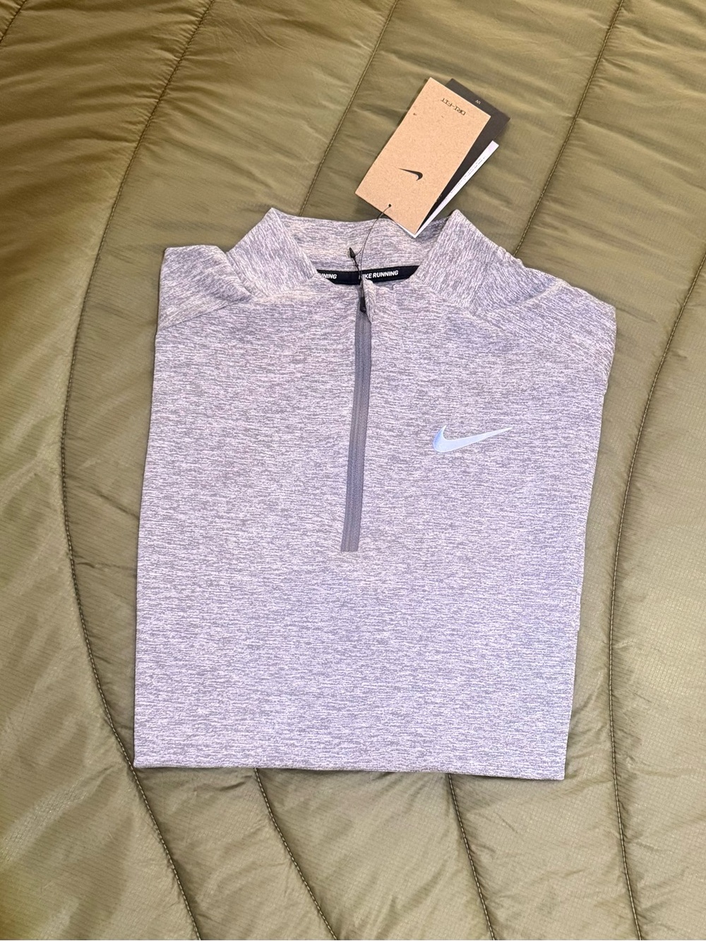 Nike Running Men’s Heather Gray Quarter-Zip Performance Top, Reflective Logo